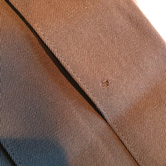 Gianni Versace 100% wool pleated shorts - Picture 8 of 10